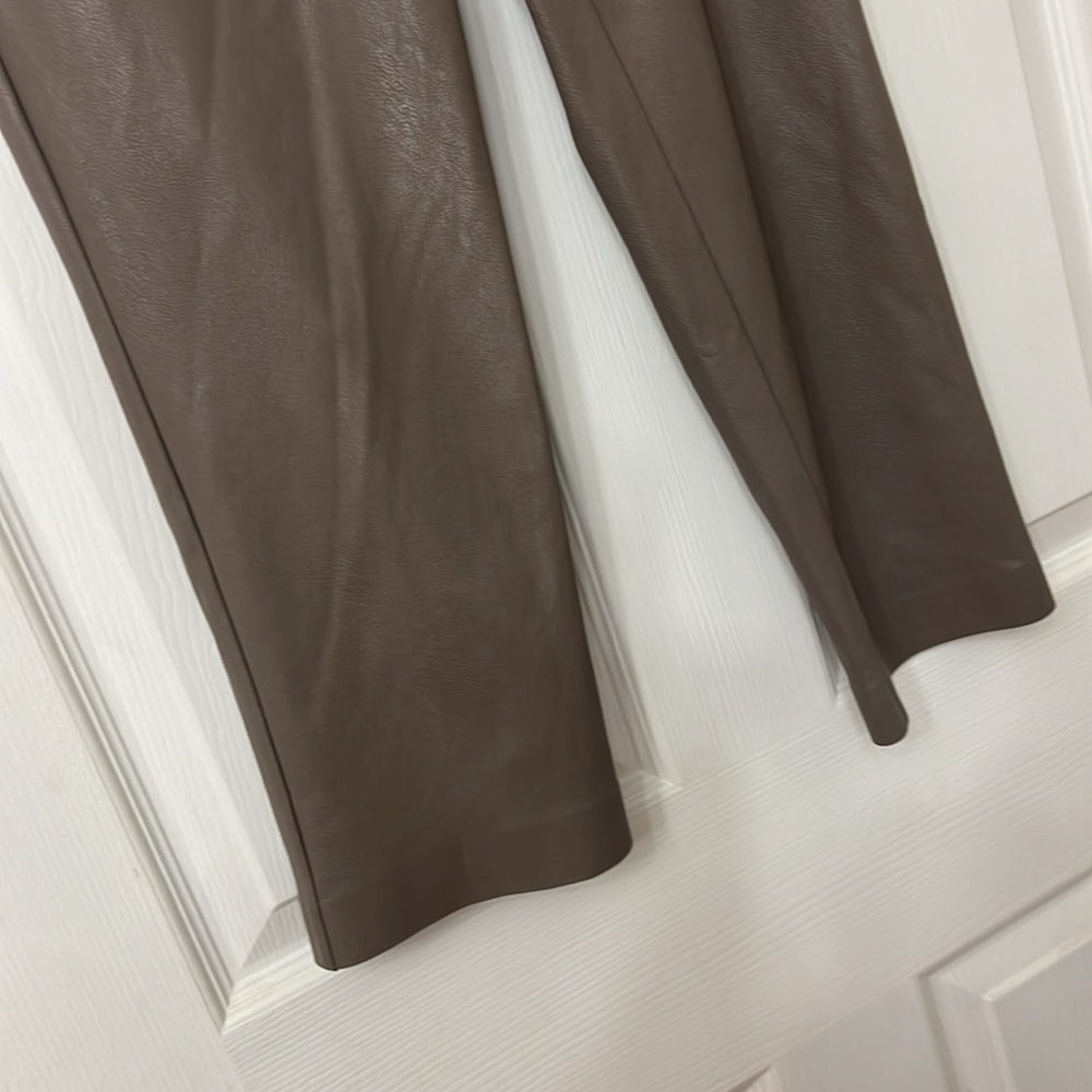 Commando Cropped Faux Stretch Leather Straight Leg Pants Various sizes - Picture 5 of 8